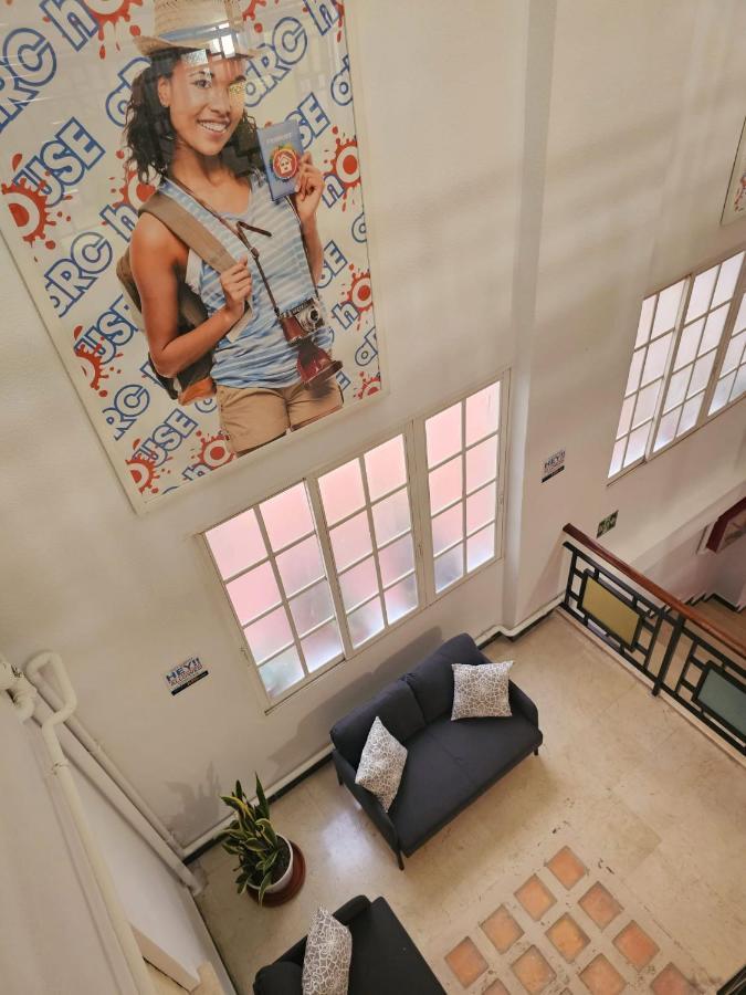 Arc House